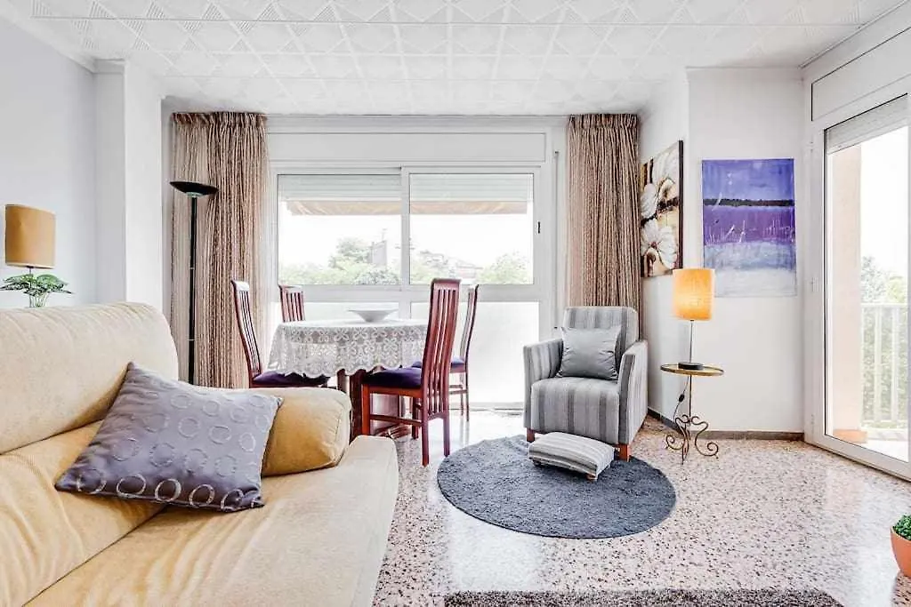 Rentalsbcn Plaza Nuria بلانيس