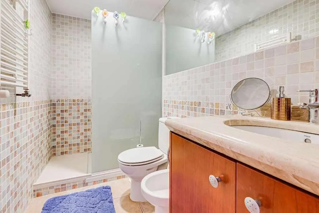 Rentalsbcn Plaza Nuria بلانيس