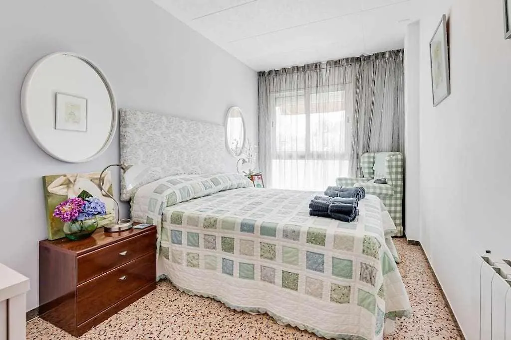 Rentalsbcn Plaza Nuria Blanes